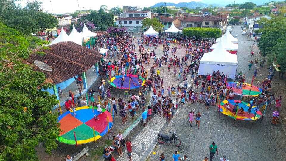 Camacã: Secretaria de Educação encerra o 1° Semestre de 2019 com grande festa
